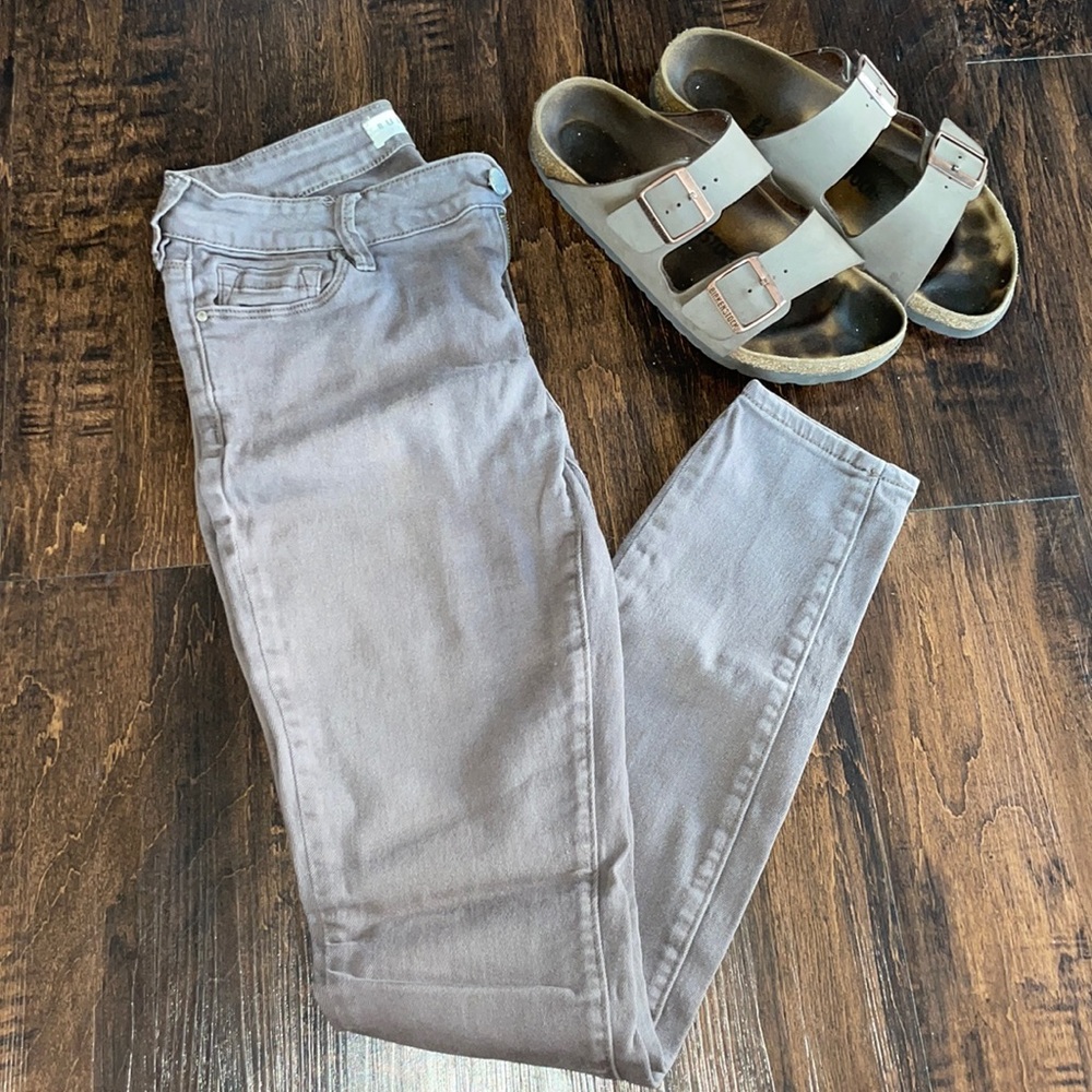 Bullhead skinny jeans